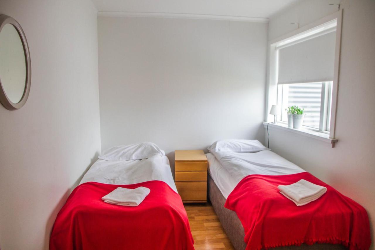 Guesthouse Sunnuhóll Vestmannaøerne Eksteriør billede